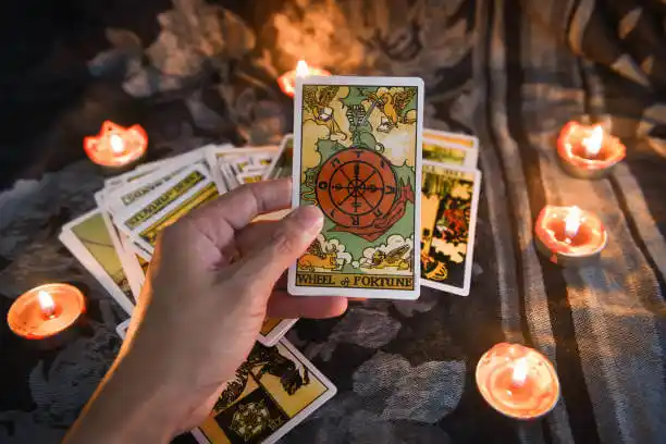 tarot cards Arjay